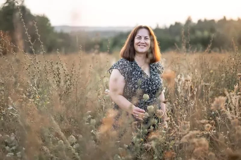 Eveline Zulauf in der Natur – ganzheitliches Coaching für Frauen in Zofingen und online
